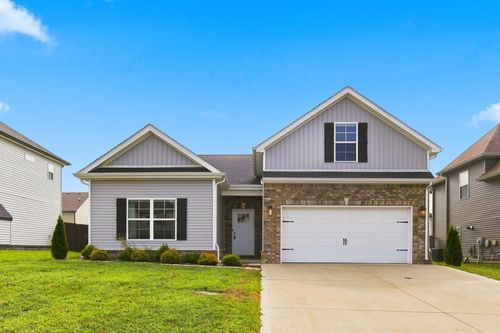 1589 Kestrel Dr, Clarksville, TN, 37040-1540 | Card Image