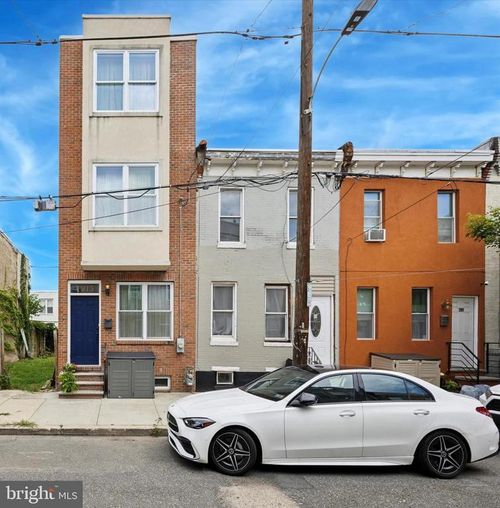 1913 Titan St, PHILADELPHIA, PA, 19146-2928 | Card Image