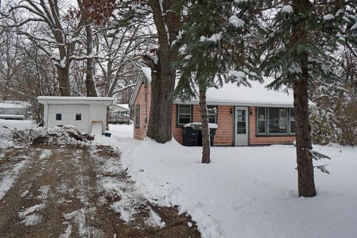 26920 97th St, Trevor, WI, 53179-9522 | Card Image