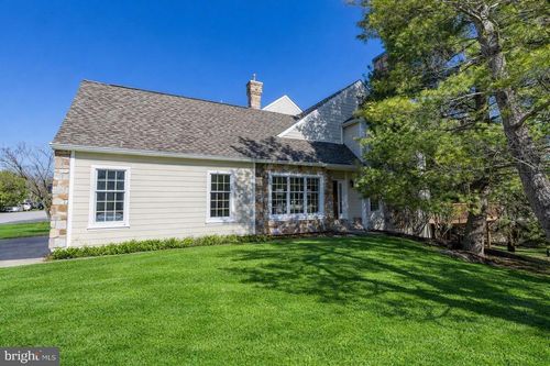 69-69 Highpoint Dr, BERWYN, PA, 19312-2532 | Card Image