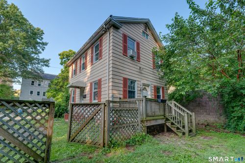 15 Hine Pl, New Haven, CT, 06511-3915 | Card Image