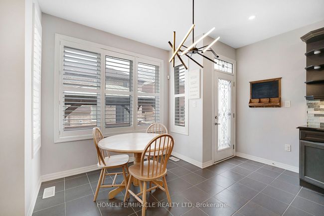 51 Stedford Cres, House other with 6 bedrooms, 5 bathrooms and 4 parking in Brampton ON | Image 20