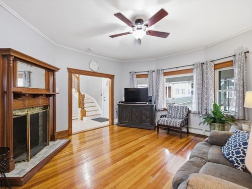 210 Woodside Ave, Winthrop, MA, 02152-2062 | Card Image