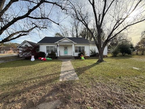620 N Brinkley, Carlisle, AR, 72024-8621 | Card Image