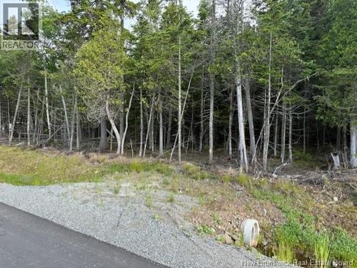 33 Alpenglow Dr, Quispamsis, NB, E2G0M4 | Card Image