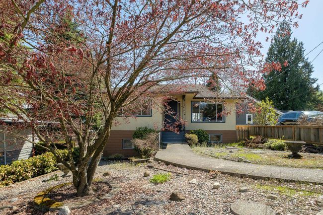 414 Richmond Street, House other with 3 bedrooms, 2 bathrooms and 1 parking in New Westminster BC | Image 6