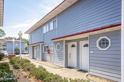 90-1664 Beach Blvd, Biloxi, MS, 39531-5361 | Card Image