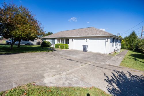 1313 Roosevelt St, Corbin, KY, 40701-2231 | Card Image