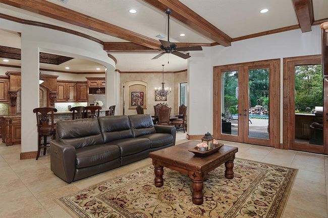 Attractive wood trim and accent lighting | Image 12