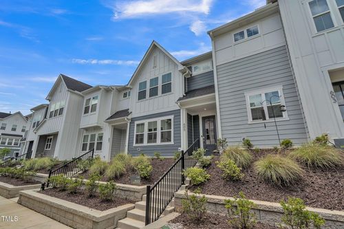 605 Hyperion Aly, Wake Forest, NC, 27587-2584 | Card Image