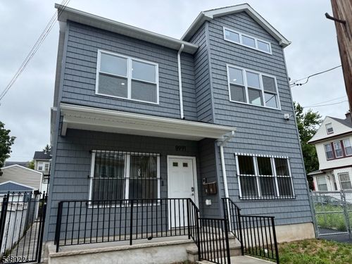 2-89 W End Ave, Newark, NJ, 07106-1929 | Card Image