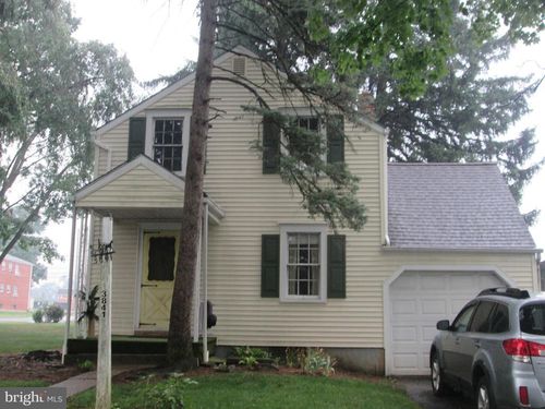 3841 Brisban St, HARRISBURG, PA, 17111-2226 | Card Image