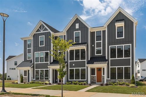 37-303-312 Indigo Ct, Chesterfield, MO, 63005-4360 | Card Image