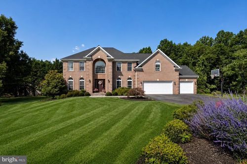 5562 Moriarty Ct, SYKESVILLE, MD, 21784-6848 | Card Image