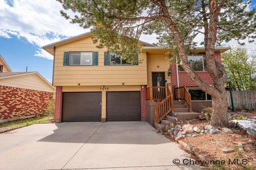7318 Willshire Blvd, Cheyenne, WY, 82009-2040 | Card Image