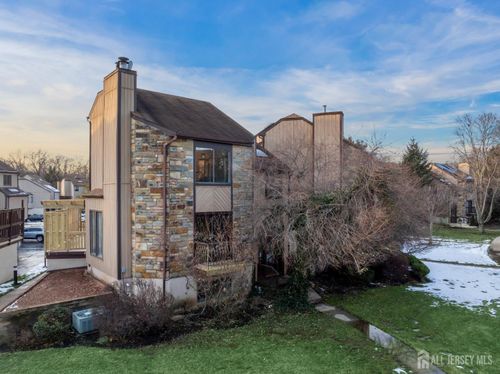 40 Emerald Ln, Old Bridge, NJ, 08857-3352 | Card Image