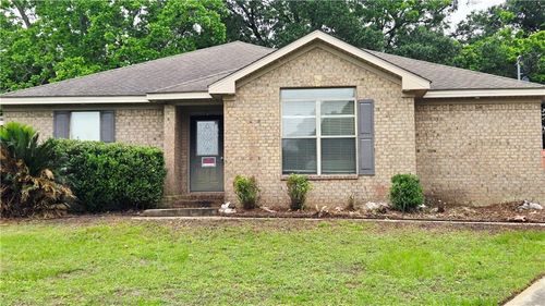 9660 Curtis Dr W, Irvington, AL, 36544-3857 | Card Image