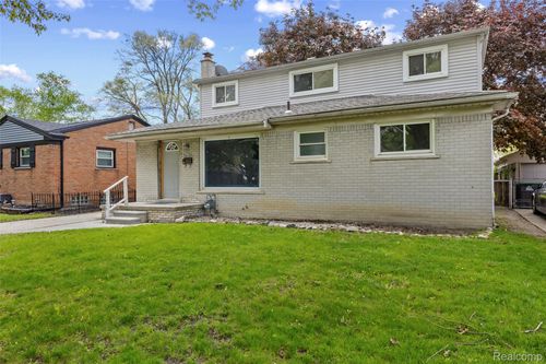 7608 Tulane St, Taylor, MI, 48180-2447 | Card Image