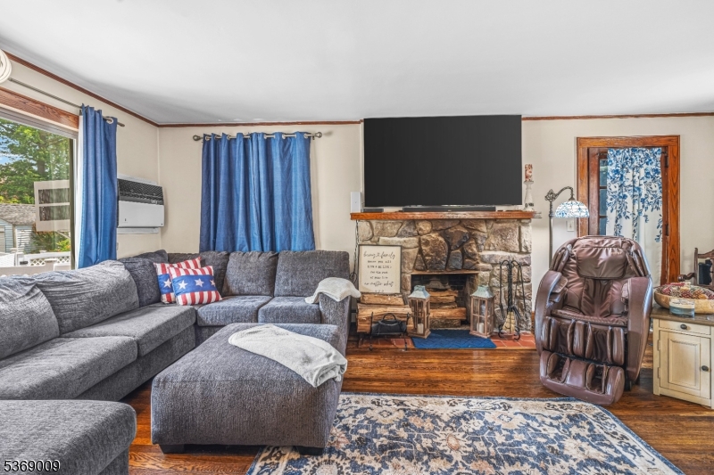 Residential in Fanwood Boro 5