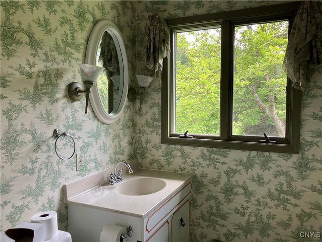 462 Hacadam Rd, House other with 3 bedrooms, 2 bathrooms and null parking in Sauquoit NY | Image 40