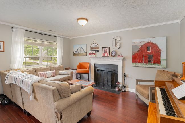 127 Baker Springs Ln, House other with 4 bedrooms, 3 bathrooms and 4 parking in Spring Hill TN | Image 4