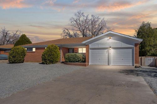 2908 Pennsylvania St Ne, Albuquerque, NM, 87110-2722 | Card Image