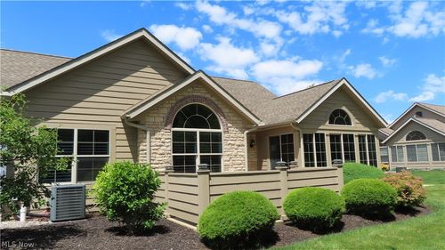 3916 Coventry Ln, Huron, OH, 44839-2170 | Card Image