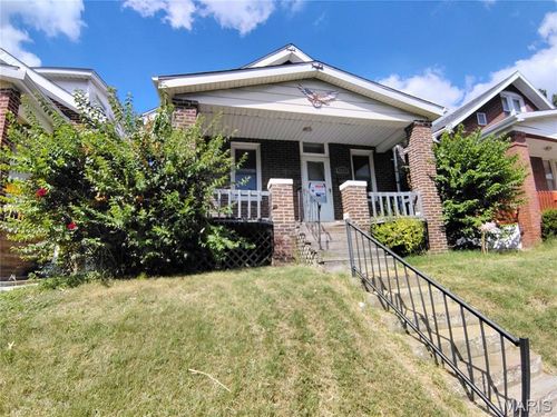 4447 Gannett St, Saint Louis, MO, 63116-1407 | Card Image