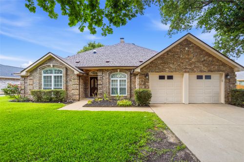3508 Fox Meadows Dr, Colleyville, TX, 76034-5107 | Card Image