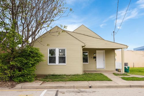 116 W Tate St, Lawrenceburg, IN, 47025-1951 | Card Image