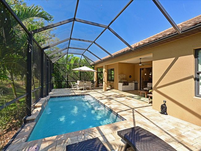 12816 Coastal Breeze Way, House other with 3 bedrooms, 2 bathrooms and null parking in Bradenton FL | Image 4
