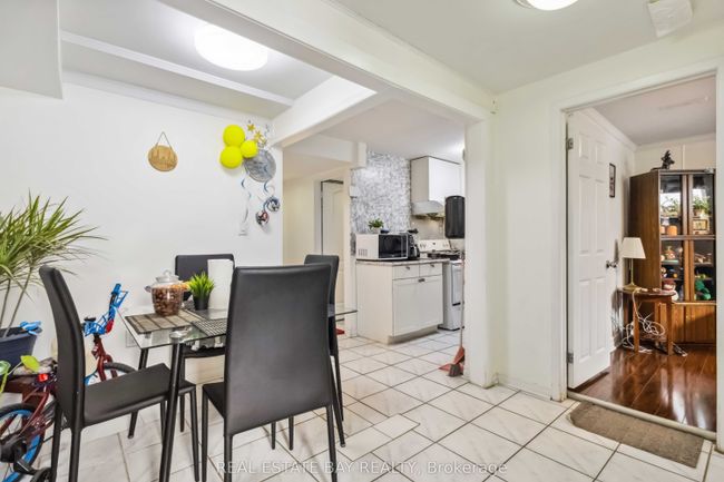 44 Angora St, House other with 5 bedrooms, 3 bathrooms and 2 parking in Scarborough ON | Image 26