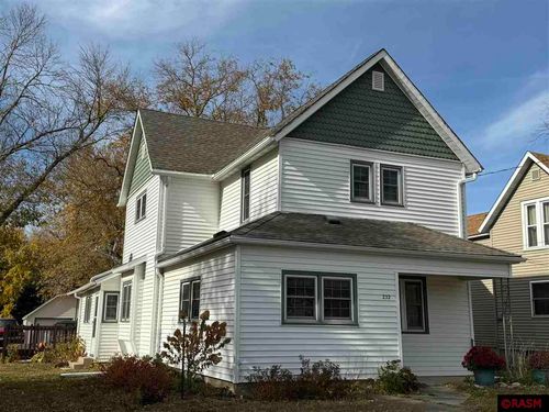 232 N Broadway, Alden, MN, 56009-8700 | Card Image
