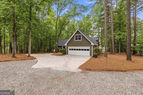 1010 Holmes Dr, White Plains, GA, 30678-2895 | Card Image