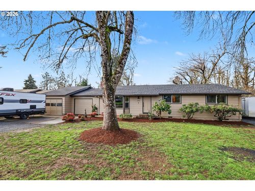 777 N 11th St, Cottage Grove, OR, 97424-1336 | Card Image