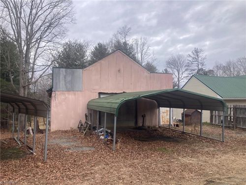 2801 Old Liberty Rd, Randleman, NC, 27317-7579 | Card Image