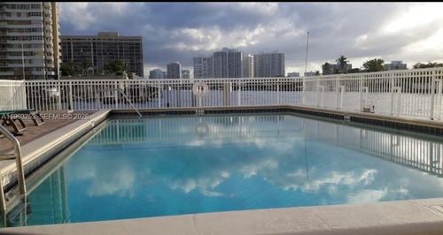 apt-410-1913 S Ocean Dr, Hallandale Beach, FL, 33009-7924 | Card Image