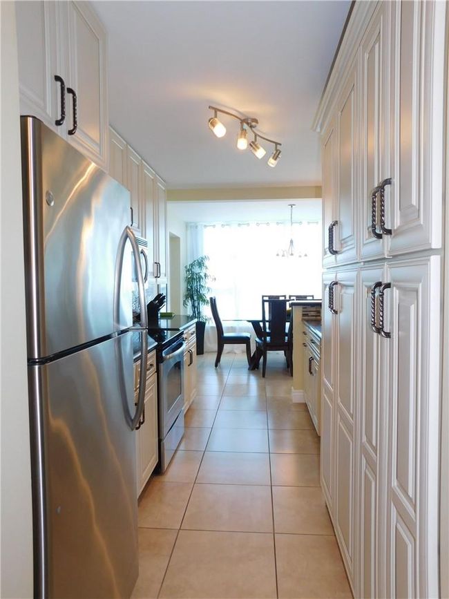 KITCHEN | Image 18