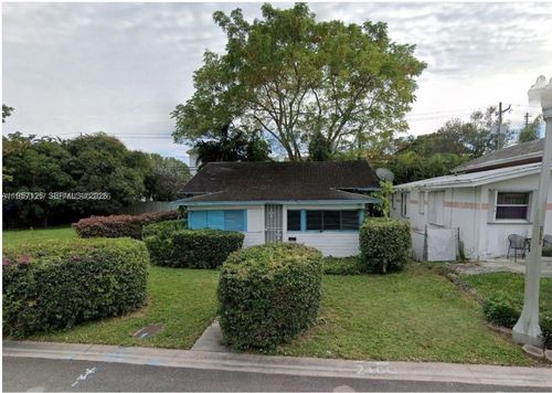 134 Florida Ave, Coral Gables, FL, 33133-4860 | Card Image