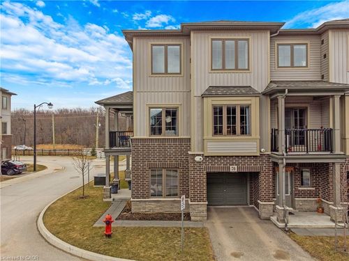 70-124 Compass Trail, Cambridge, ON, N3E0E3 | Card Image