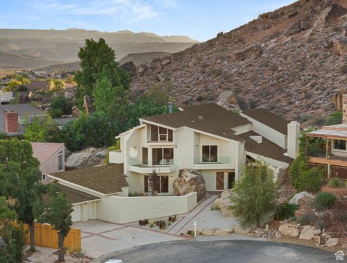 1413 Kanab Cir, St. George, UT, 84790-7678 | Card Image