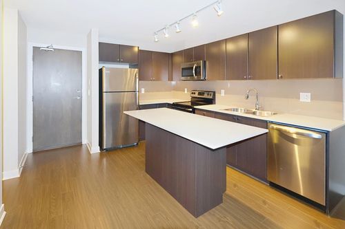 417-13740 75a Ave, Surrey, BC, V3W0E8 | Card Image