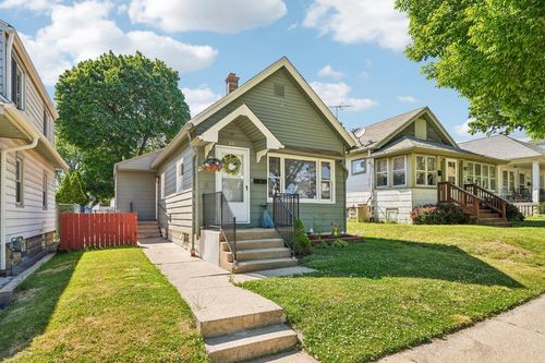231 S 62nd Street, Milwaukee, WI, 53214 | Card Image