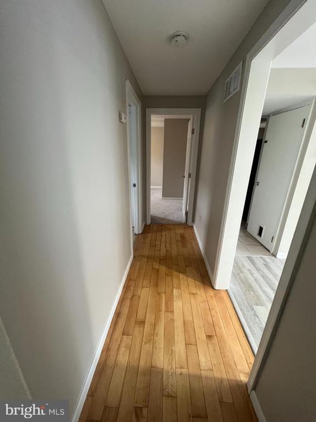 41 N Clinton Ave, House other with 3 bedrooms, 1 bathrooms and null parking in MAPLE SHADE NJ | Image 15