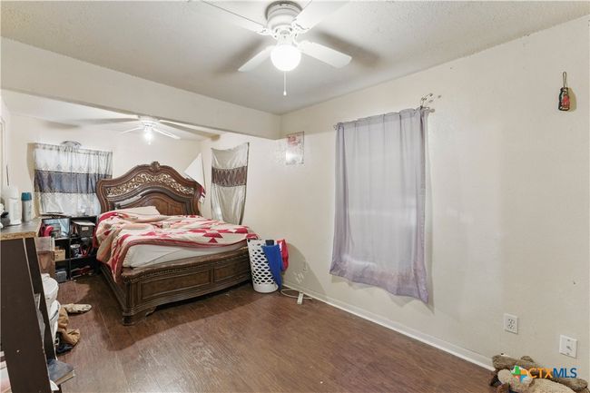 556 Gode Ln, House other with 3 bedrooms, 2 bathrooms and null parking in New Braunfels TX | Image 9