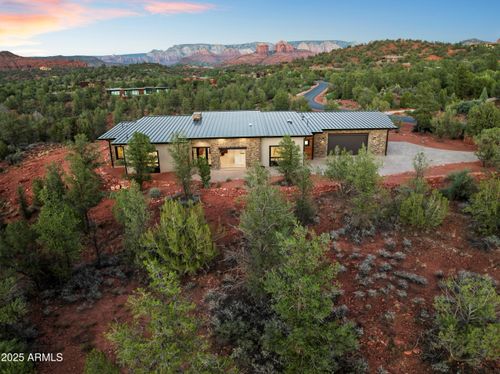 10 Amber Cliffs Way, Sedona, AZ, 86336-3373 | Card Image