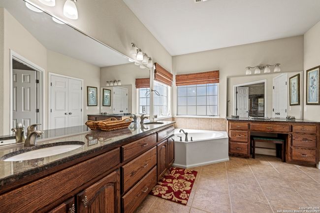 2250 Otte Rd, Home with 2 bedrooms, 2 bathrooms and null parking in Stonewall TX | Image 10