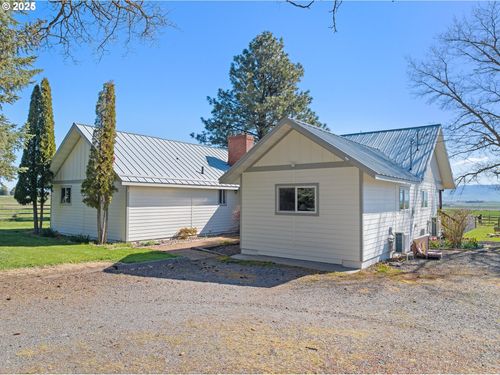 64264 Mount Glen Rd, La Grande, OR, 97850-5170 | Card Image