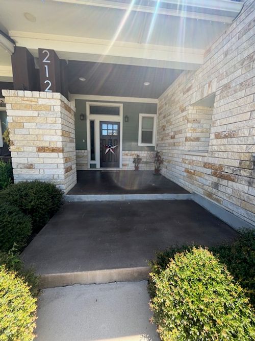 212 Charli Cir, Liberty Hill, TX, 78642-2088 | Card Image