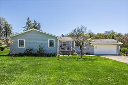 1777 Cherry Ln, Hubbard, OH, 44425-3014 | Card Image